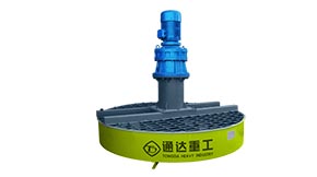 有機(jī)肥攪拌機(jī)結(jié)構(gòu)及特點(diǎn)