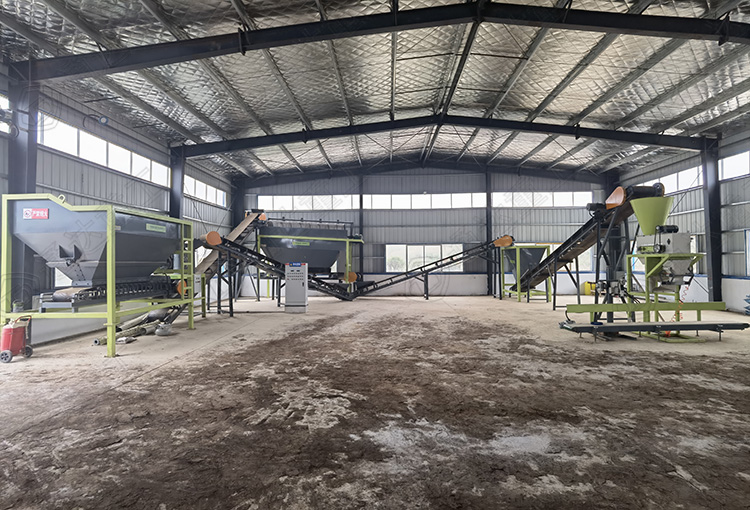 通達有機肥生產(chǎn)線